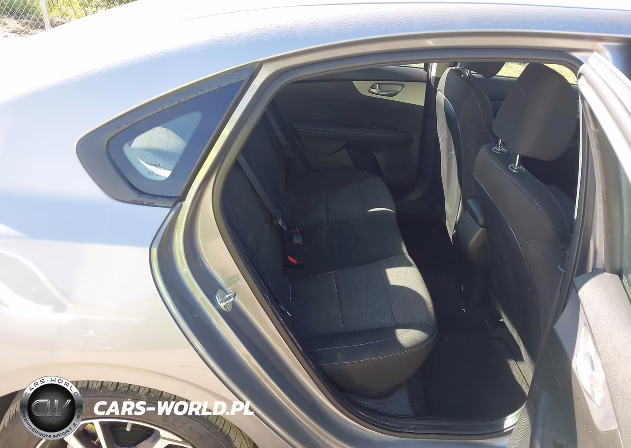 2024 Kia Forte Lxs VIN:3KPF24AD7RE705802 - 8