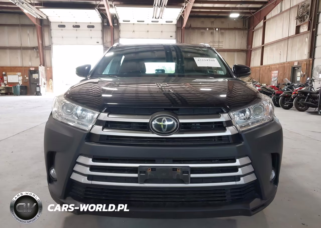 2018 Toyota Highlander Xle VIN:5TDJZRFH4JS829048 - 12