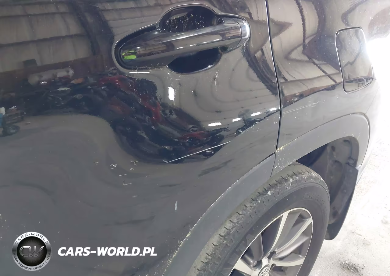 2018 Toyota Highlander Xle VIN:5TDJZRFH4JS829048 - 17