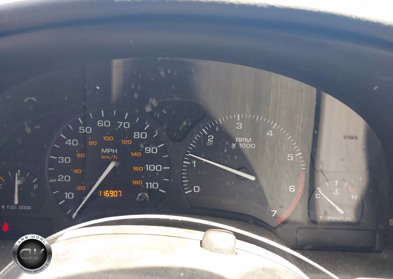 2002 Saturn S-Series Sl1 VIN:1G8ZH52852Z201112 - 7