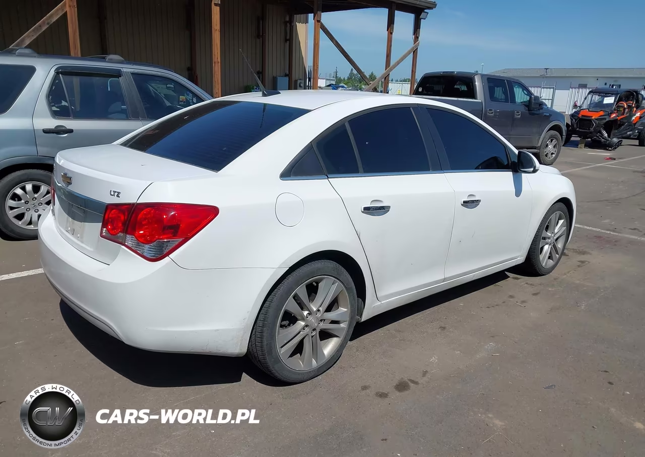 2013 Chevrolet Cruze Ltz VIN:1G1PG5SB2D7124329 - 4