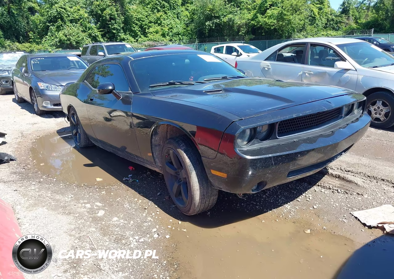 2009 Dodge Challenger Se
