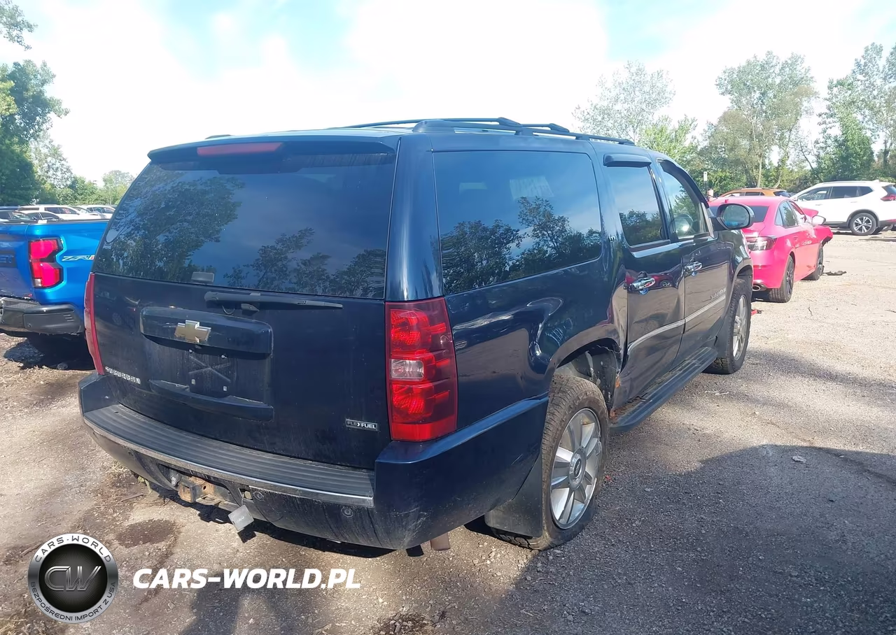 2009 Chevrolet Suburban 1500 Ltz VIN:1GNFK36349R196712 - 4
