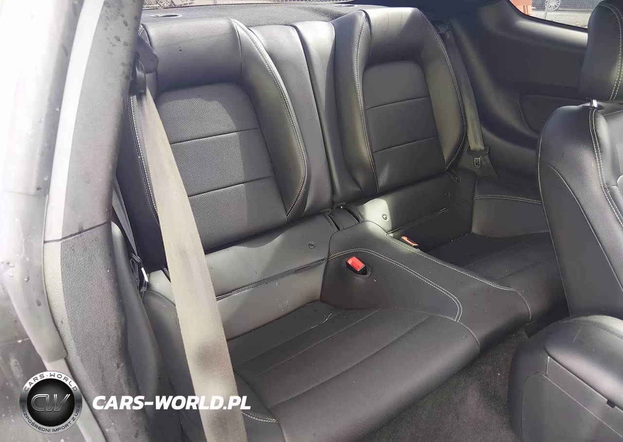 2018 Ford Mustang Ecoboost VIN:1FA6P8TH1J5172070 - 8