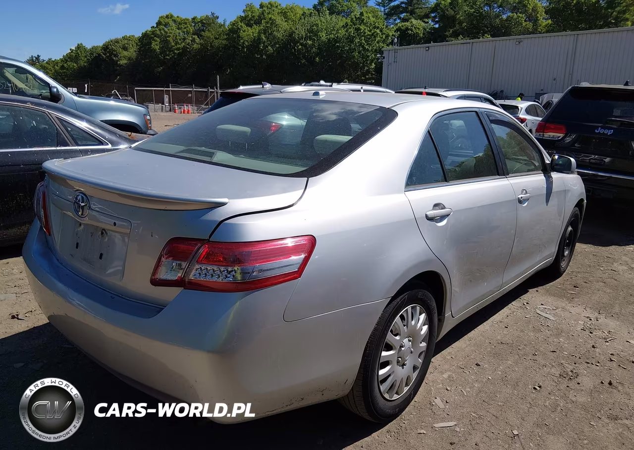 2011 Toyota Camry VIN:4T4BF3EK9BR111842 - 4