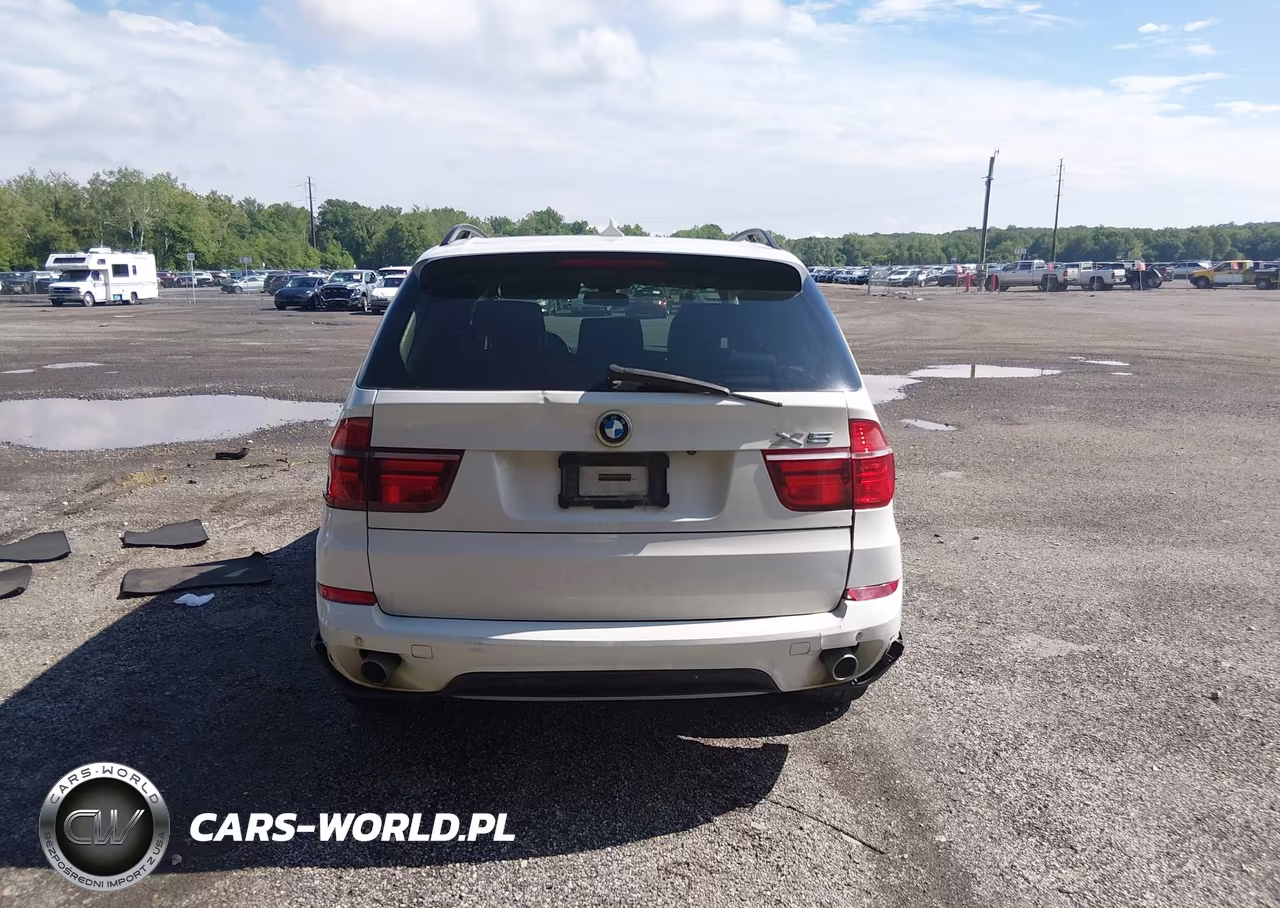2011 BMW X5 xDrive35D VIN:5UXZW0C50BL658382 - 17