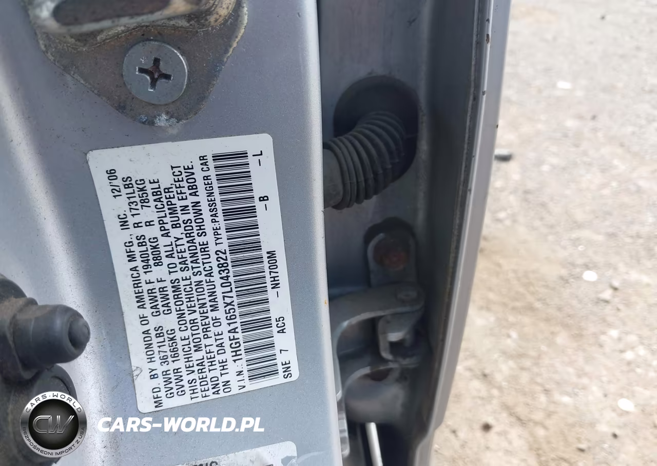 2007 Honda Civic Lx VIN:1HGFA165X7L043822 - 9