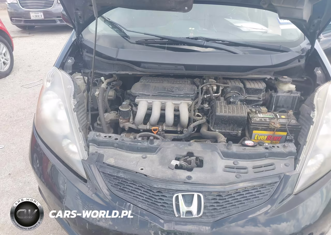 2012 Honda Fit VIN:JHMGE8H37CS007242 - 10