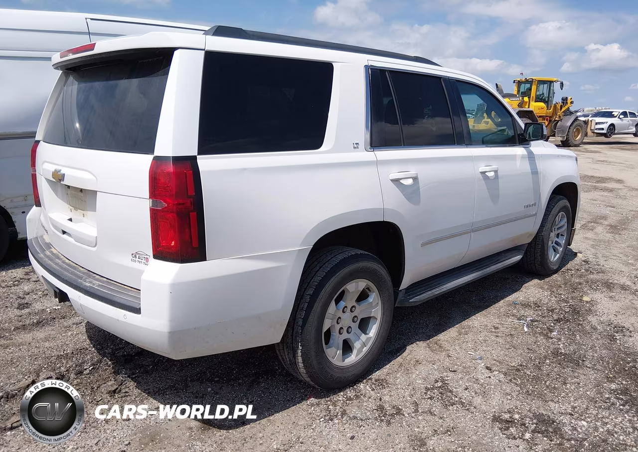 2015 Chevrolet Tahoe Lt VIN:1GNSKBKC5FR113623 - 4