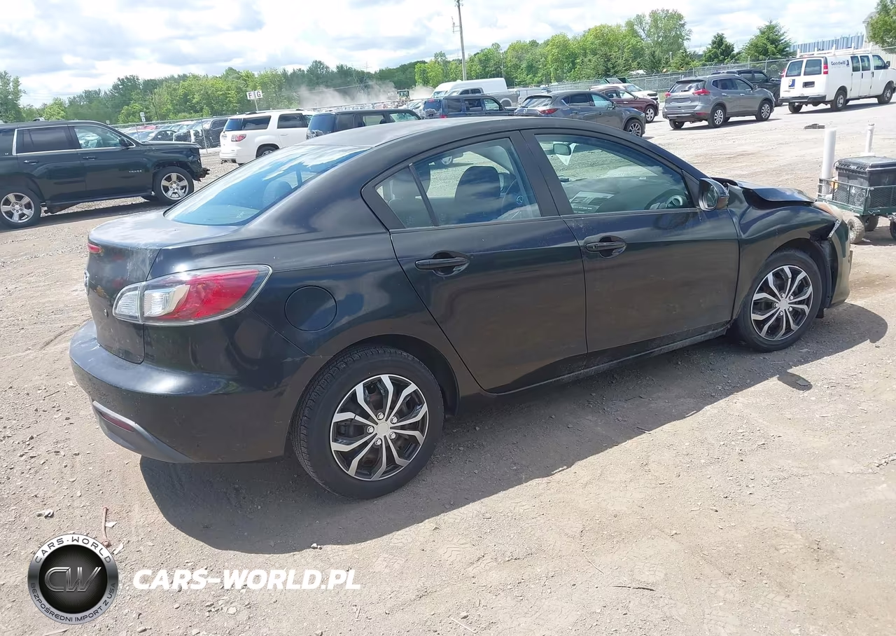 2010 Mazda Mazda3 I Sport VIN:JM1BL1SG5A1155557 - 4