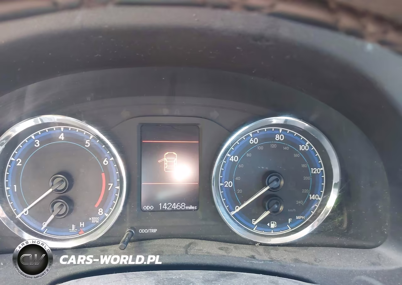 2017 Toyota Corolla Le VIN:2T1BURHE0HC932086 - 7