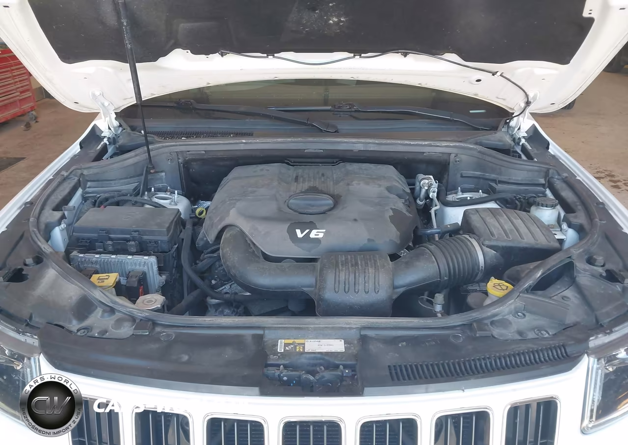 2015 Jeep Grand Cherokee Limited VIN:1C4RJFBG7FC104025 - 10