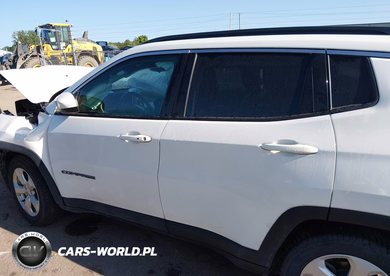 2019 Jeep Compass Latitude Fwd VIN:3C4NJCBBXKT749364 - 14