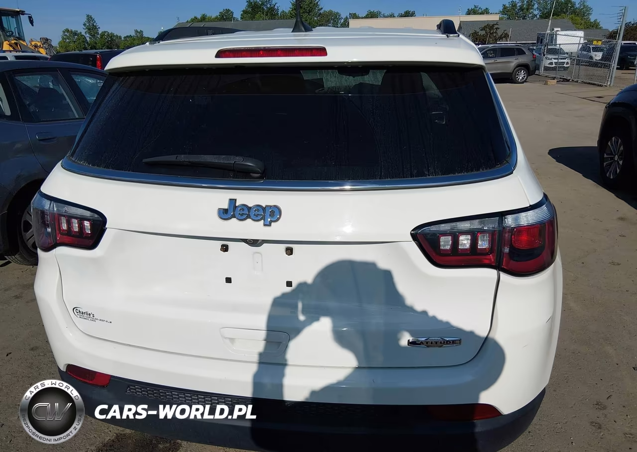 2019 Jeep Compass Latitude Fwd VIN:3C4NJCBBXKT749364 - 16