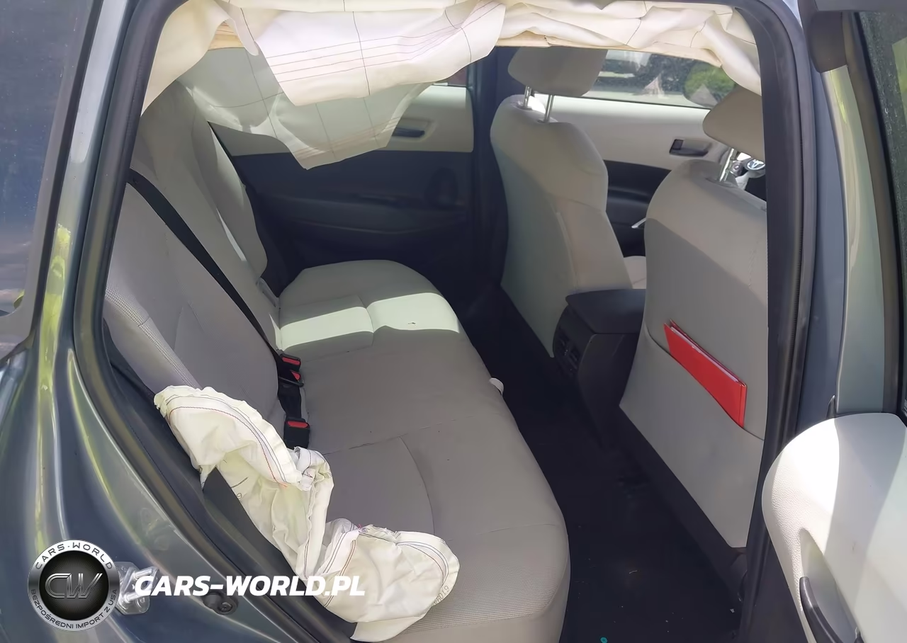 2022 Toyota Corolla Cross L VIN:7MUAAAAG9NV021040 - 8