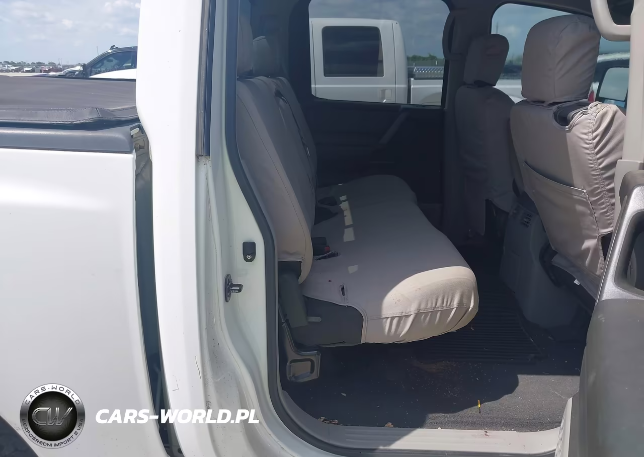 2004 Nissan Titan Se VIN:1N6AA07B04N536915 - 8
