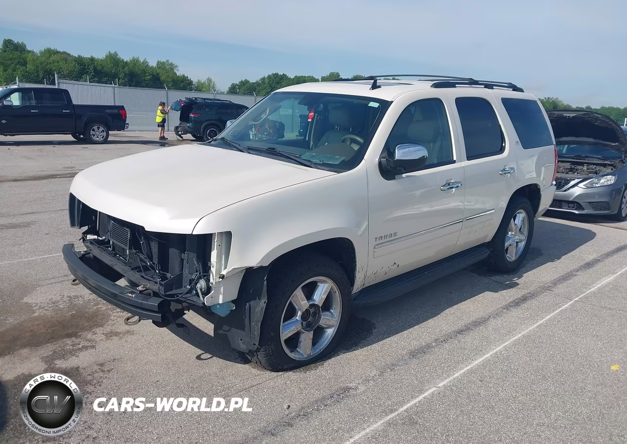 2011 Chevrolet Tahoe Ltz VIN:1GNSKCE03BR256071 - 2