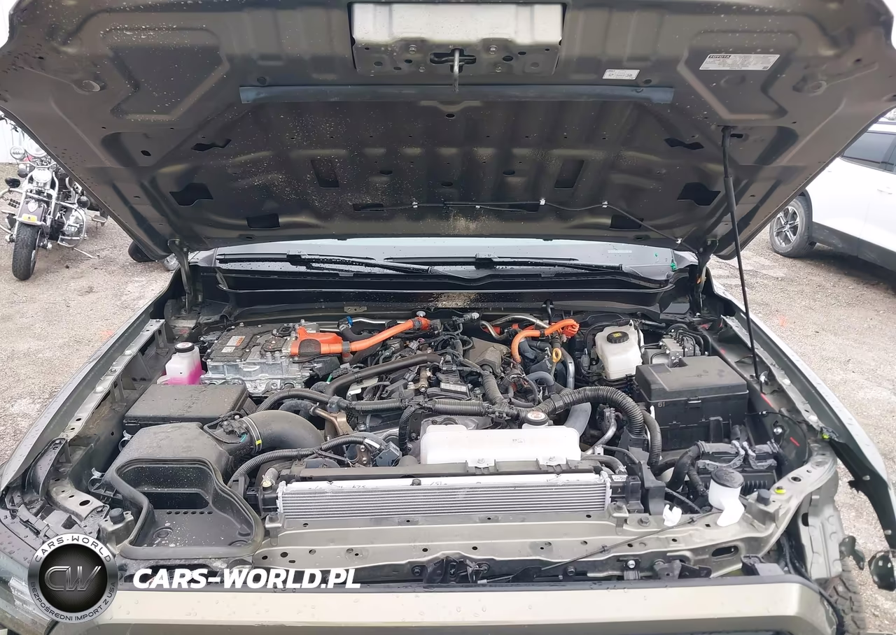 2025 Toyota Tacoma Hybrid Trd Off Road VIN:3TYLC5LN1ST041170 - 10