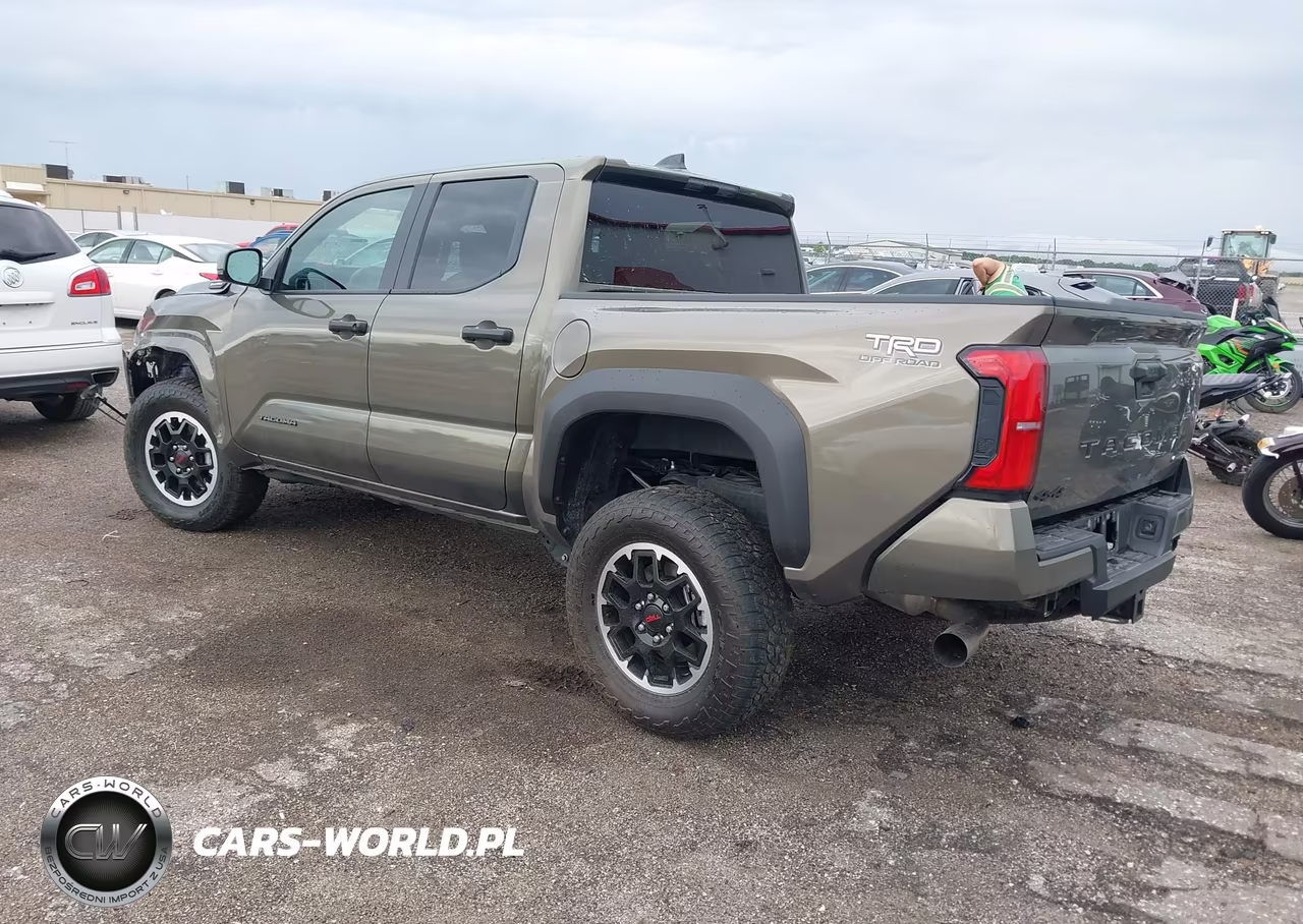 2025 Toyota Tacoma Hybrid Trd Off Road VIN:3TYLC5LN1ST041170 - 3