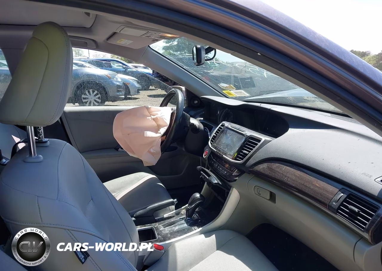 2017 Honda Accord Ex-L V6 VIN:1HGCR3F87HA037734 - 5