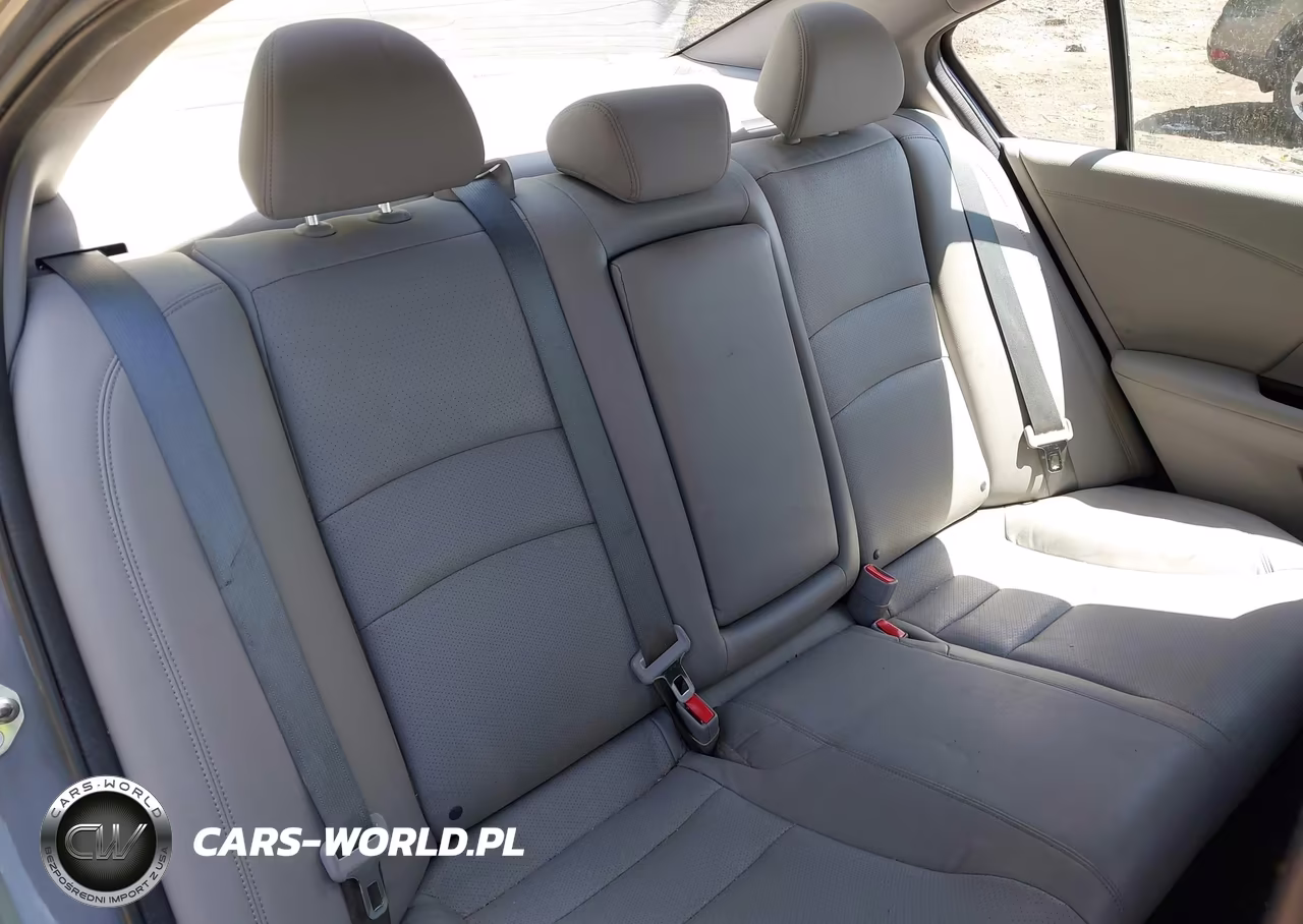 2017 Honda Accord Ex-L V6 VIN:1HGCR3F87HA037734 - 8