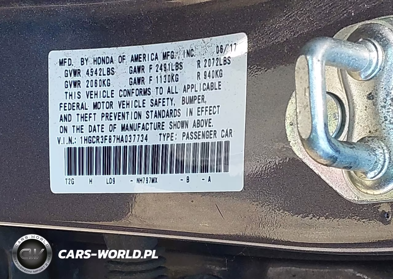 2017 Honda Accord Ex-L V6 VIN:1HGCR3F87HA037734 - 9