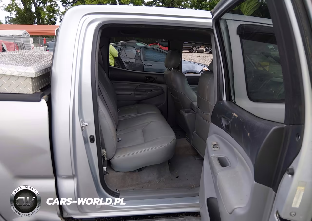 2005 Toyota Tacoma Prerunner V6 VIN:3TMKU72N85M003103 - 8