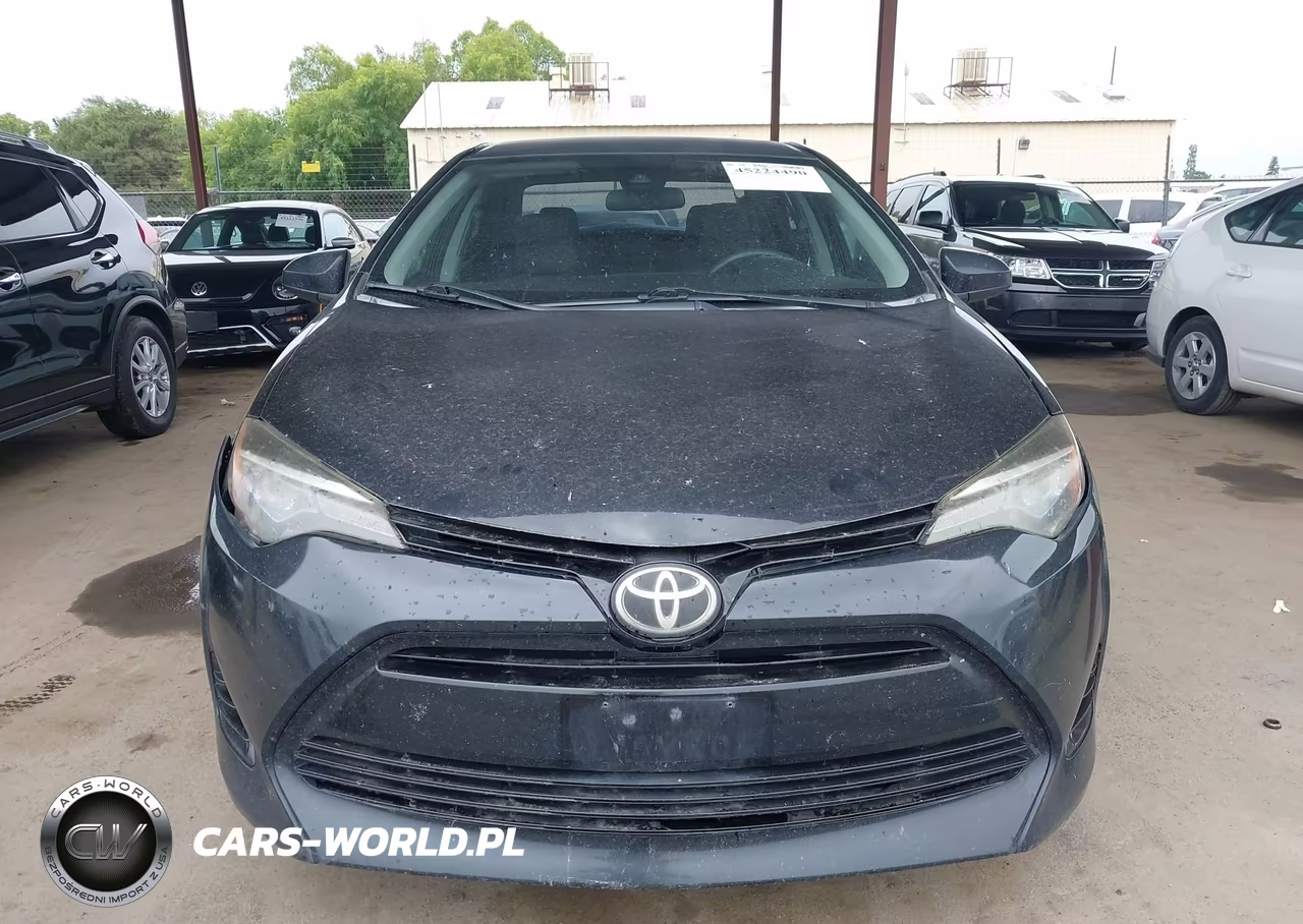 2017 Toyota Corolla Le VIN:2T1BURHE5HC891440 - 12