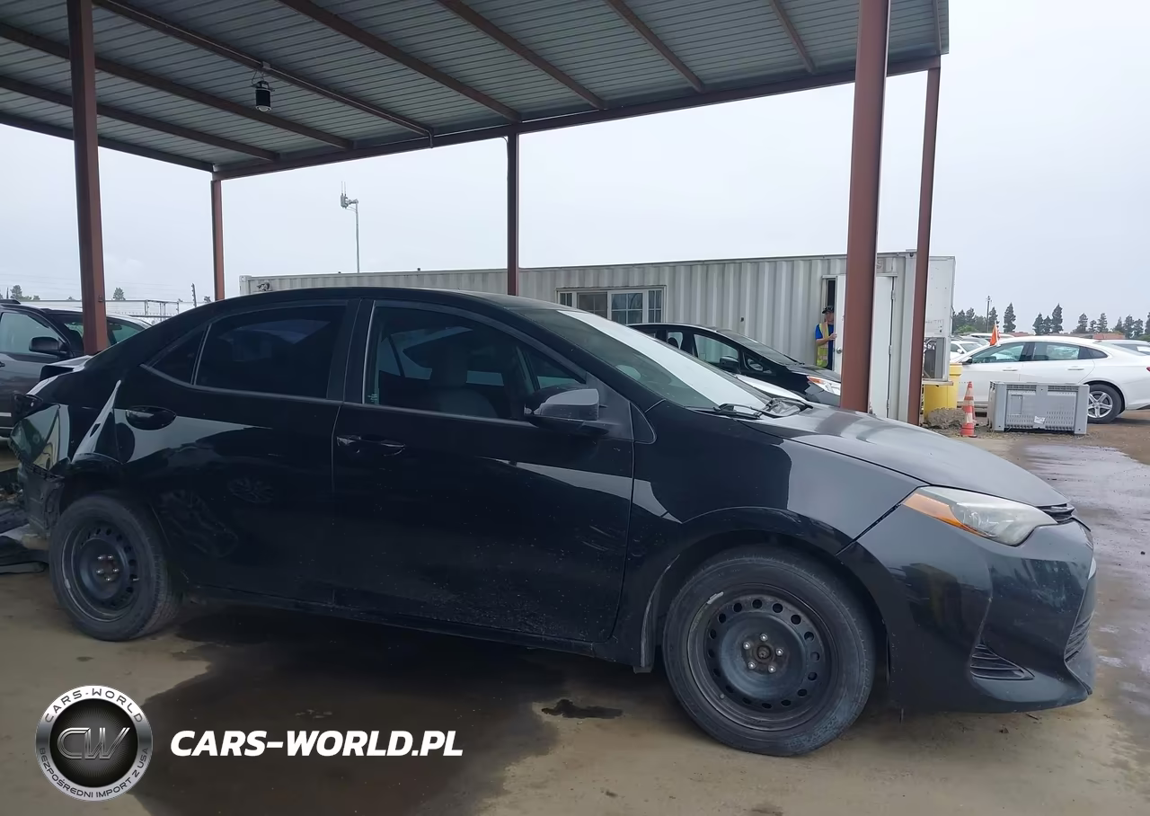2017 Toyota Corolla Le VIN:2T1BURHE5HC891440 - 13