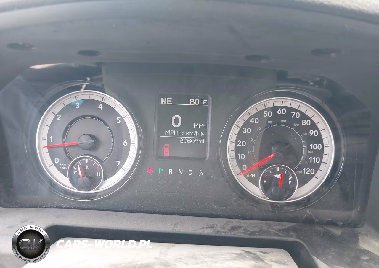 2021 Ram 1500 Classic Tradesman 4X4 8' Box VIN:3C6JR7DG6MG635226 - 7