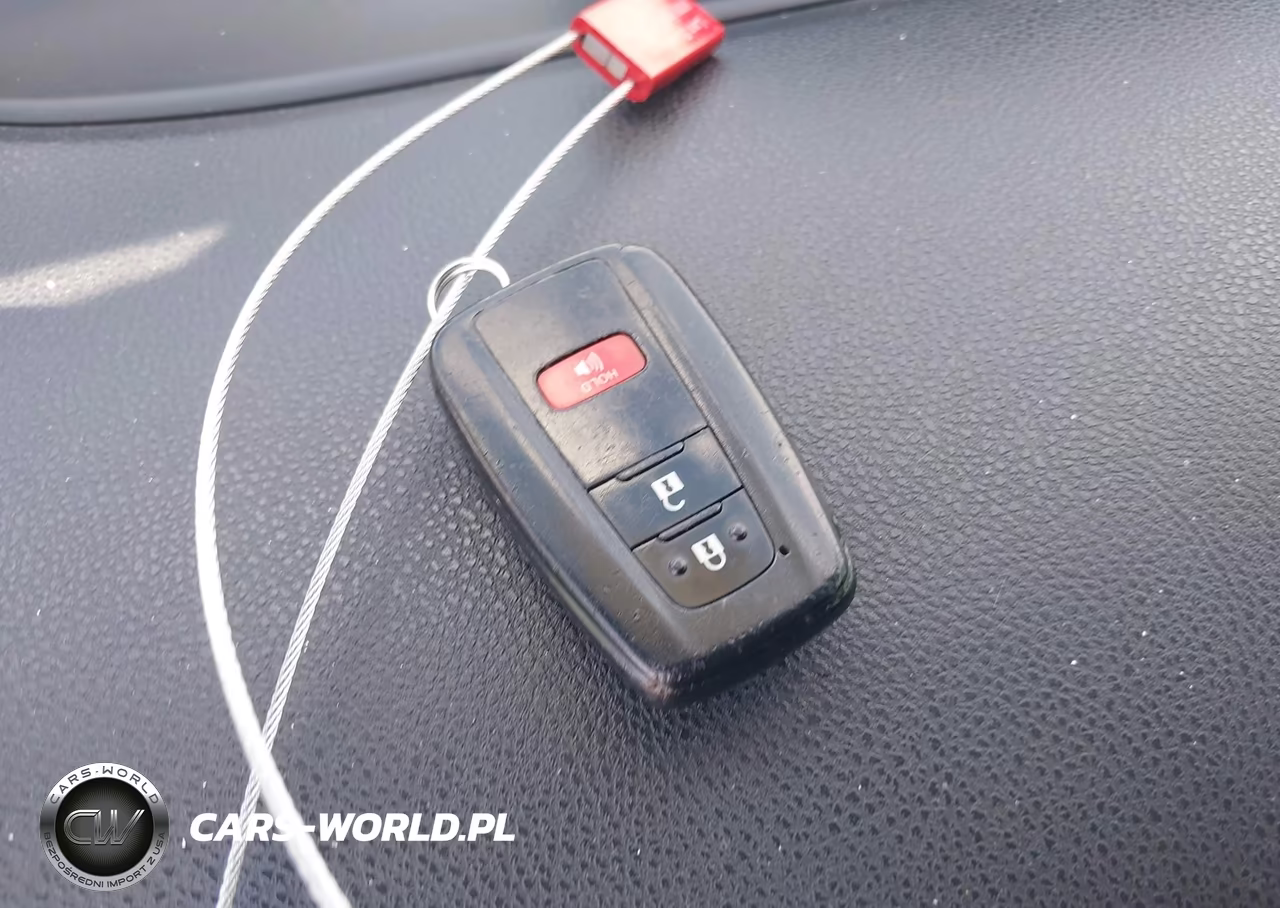 2017 Toyota Prius Two Eco VIN:JTDKARFU0H3532444 - 11
