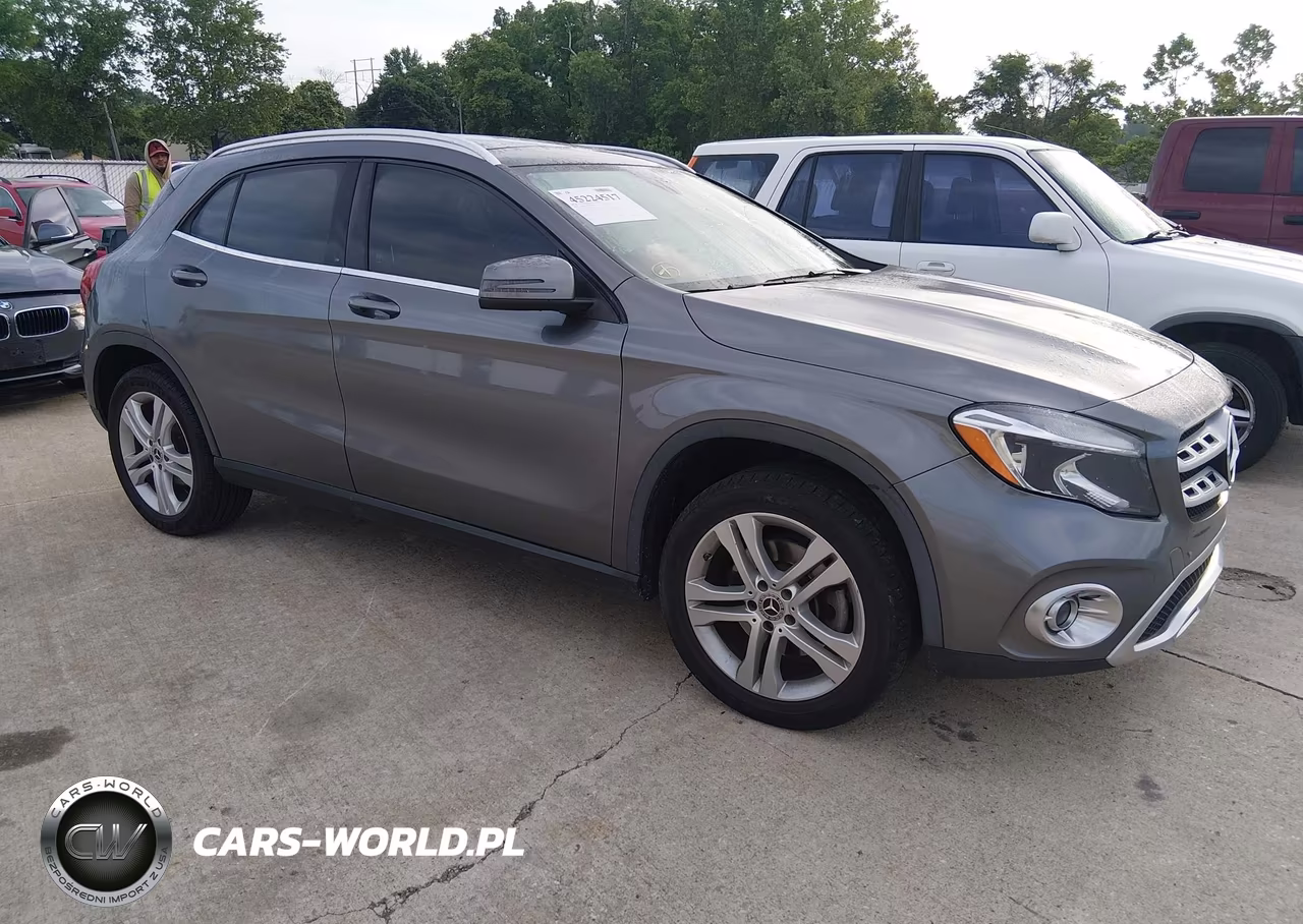 2018 Mercedes-Benz Gla 250 4Matic – zdjęcie 1 z 16