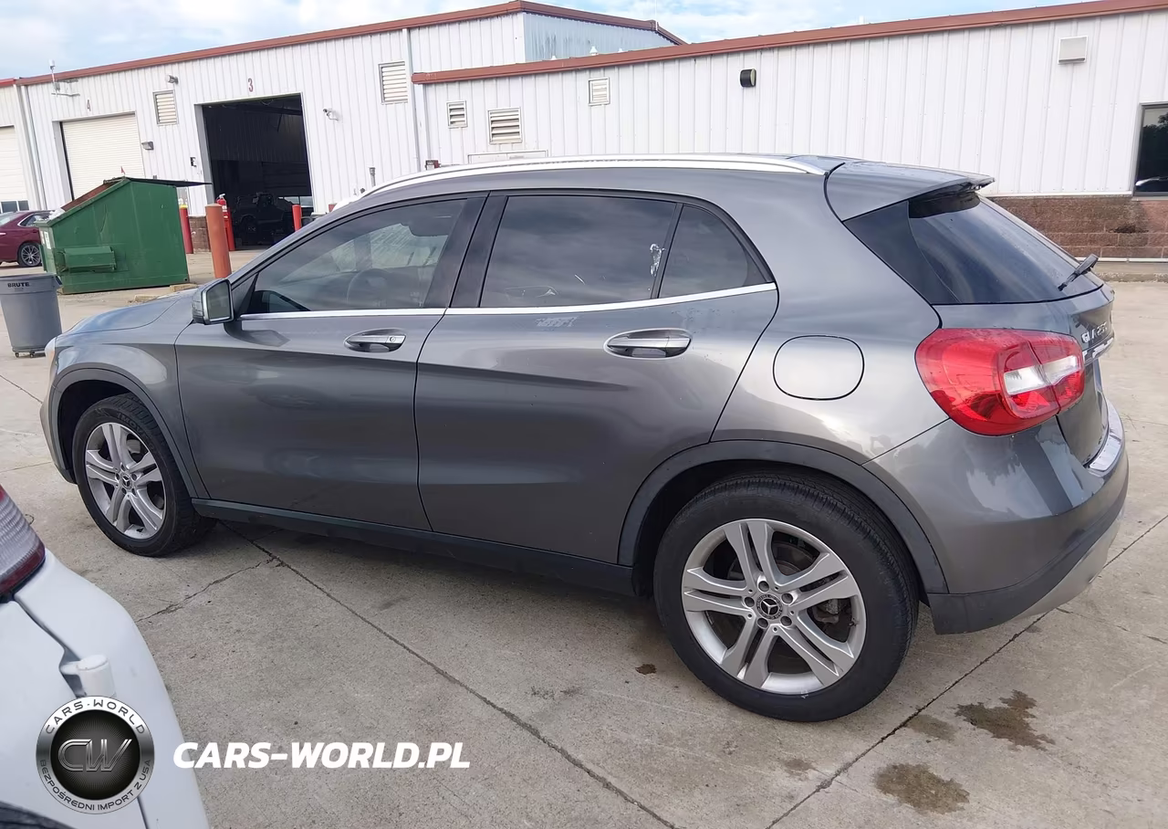2018 Mercedes-Benz Gla 250 4Matic VIN:WDCTG4GB0JJ437493 - 14
