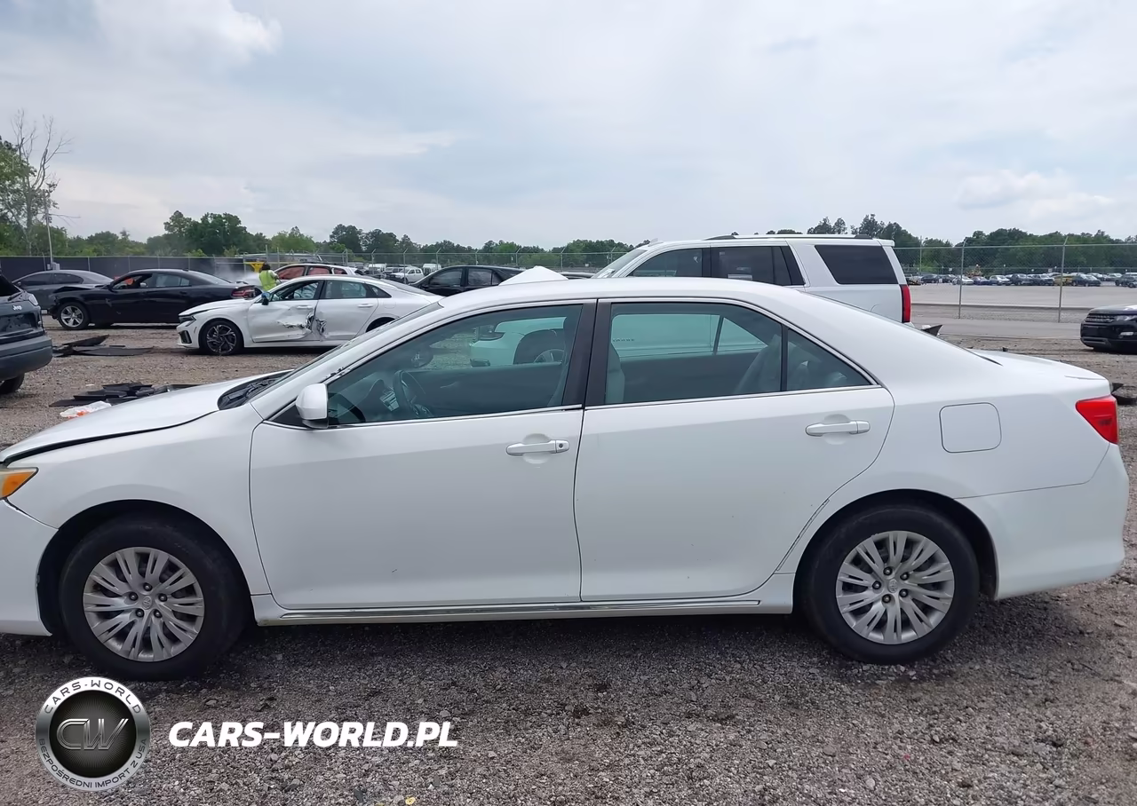 2012 Toyota Camry Le VIN:4T4BF1FK5CR200490 - 15