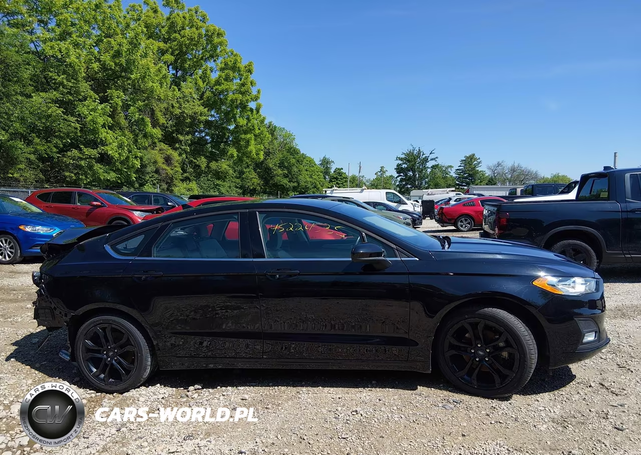 2019 Ford Fusion Se VIN:3FA6P0HD0KR231423 - 13