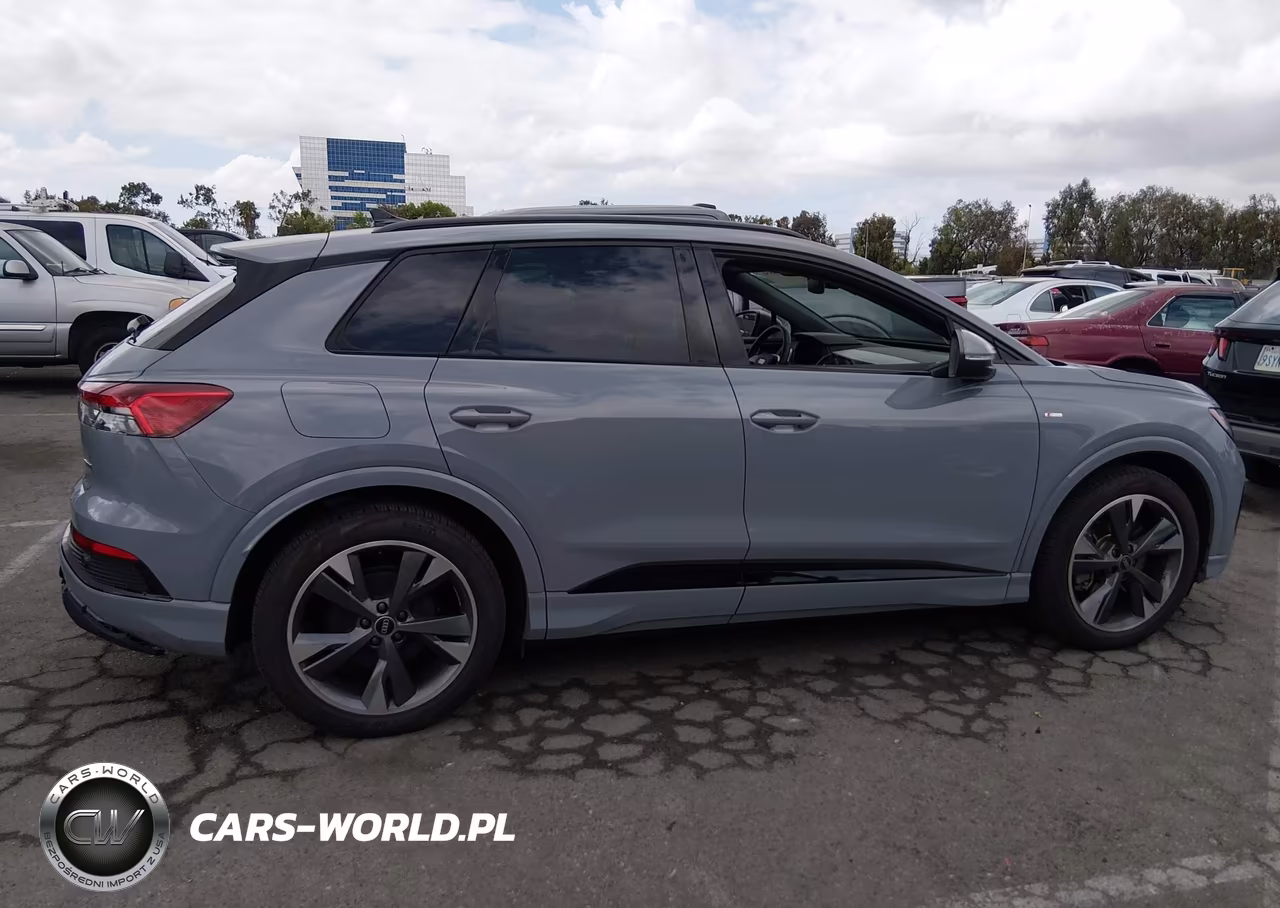 2025 Audi Q4 E-Tron Premium 55 Quattro VIN:WA1KUBFZ3SP053455 - 13