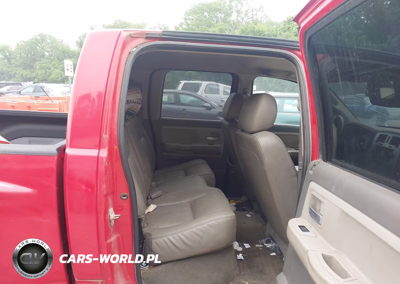 2005 Dodge Dakota Laramie VIN:1D7HW58N85S219515 - 8