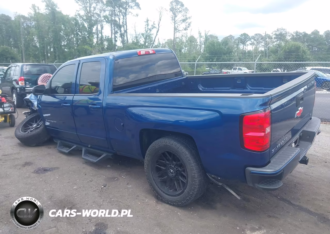 2017 Chevrolet Silverado 1500 2Lt VIN:1GCVKREC2HZ341138 - 3