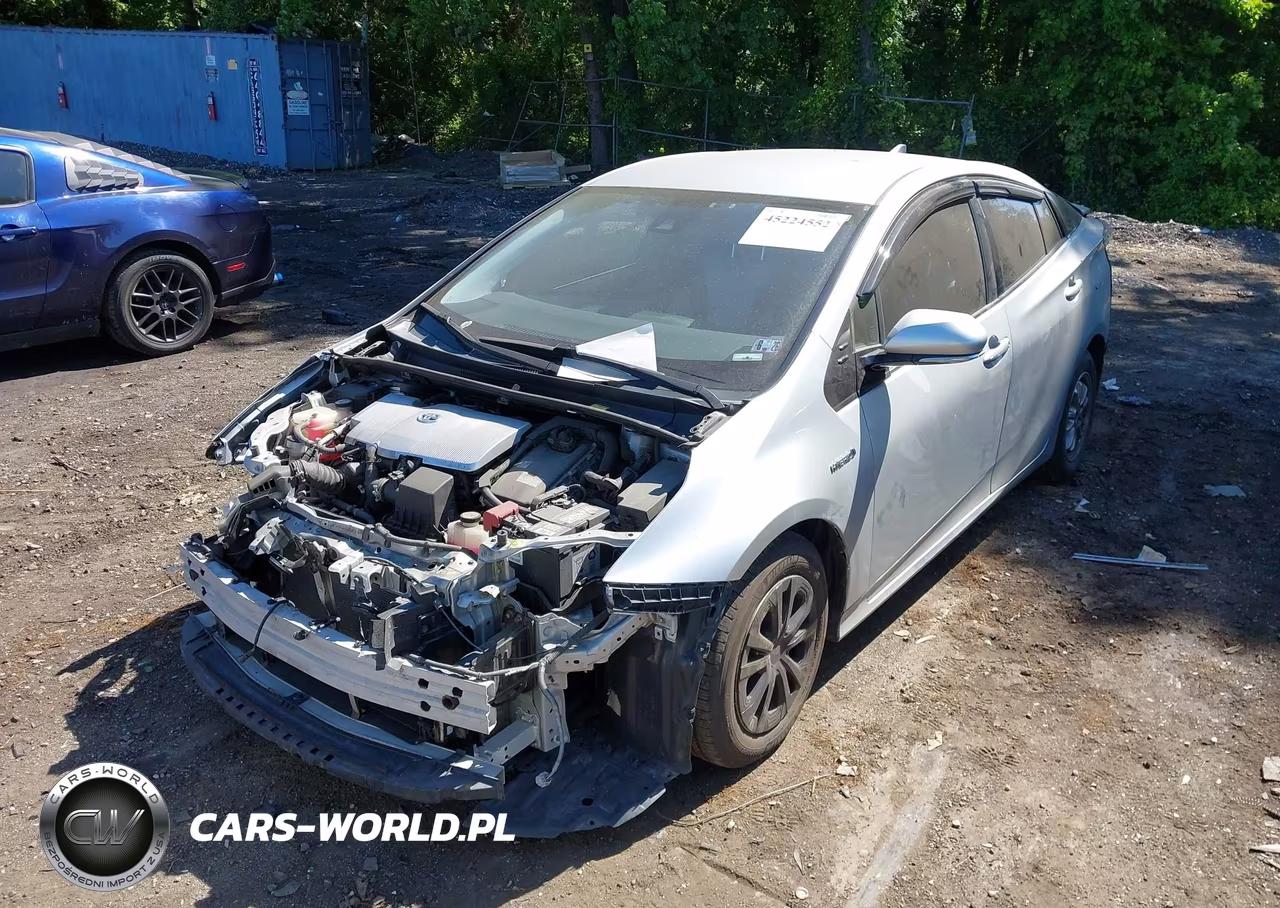 2018 Toyota Prius Two VIN:JTDKBRFU7J3597939 - 2