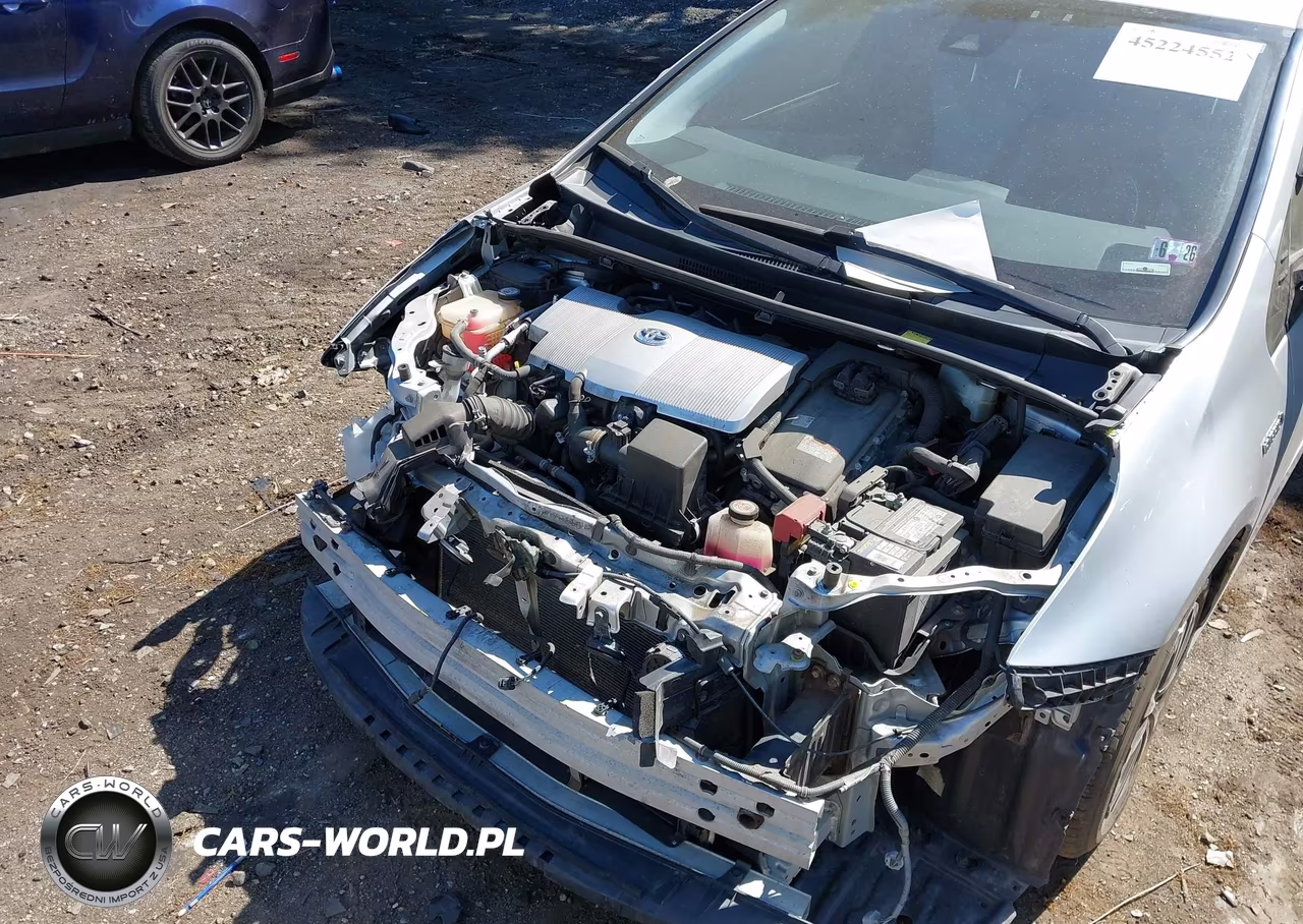 2018 Toyota Prius Two VIN:JTDKBRFU7J3597939 - 6