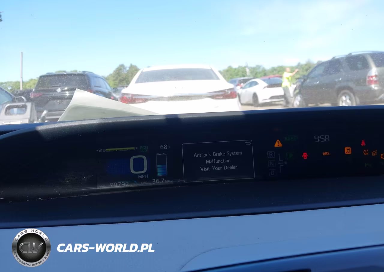 2018 Toyota Prius Two VIN:JTDKBRFU7J3597939 - 7