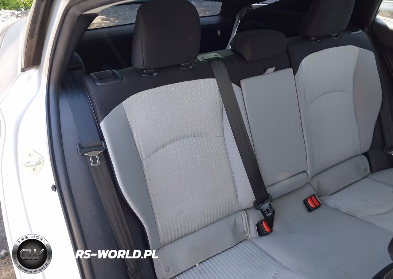 2018 Toyota Prius Two VIN:JTDKBRFU7J3597939 - 8