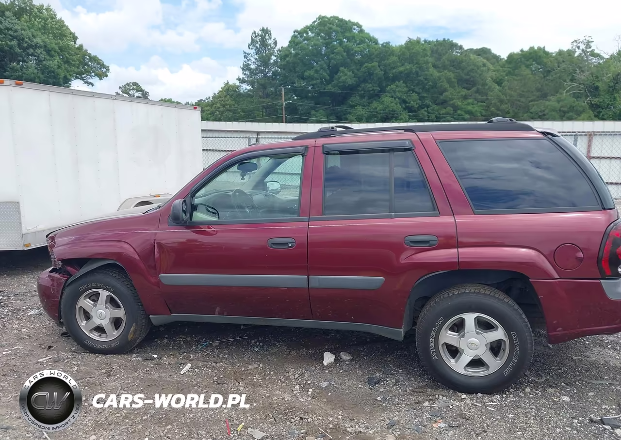 2005 Chevrolet Trailblazer Ls VIN:1GNDS13S452162425 - 13