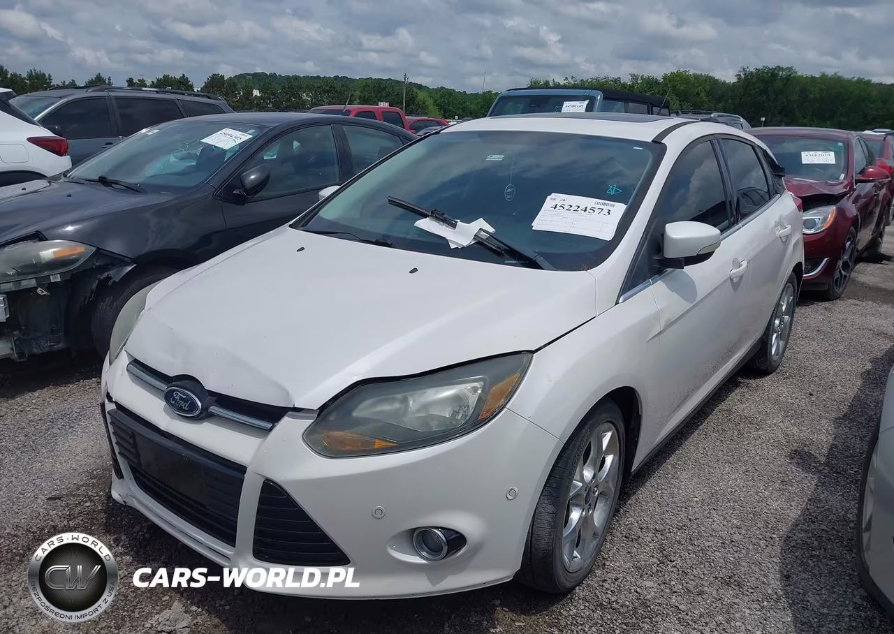 2013 Ford Focus Titanium VIN:1FADP3N22DL144572 - 2
