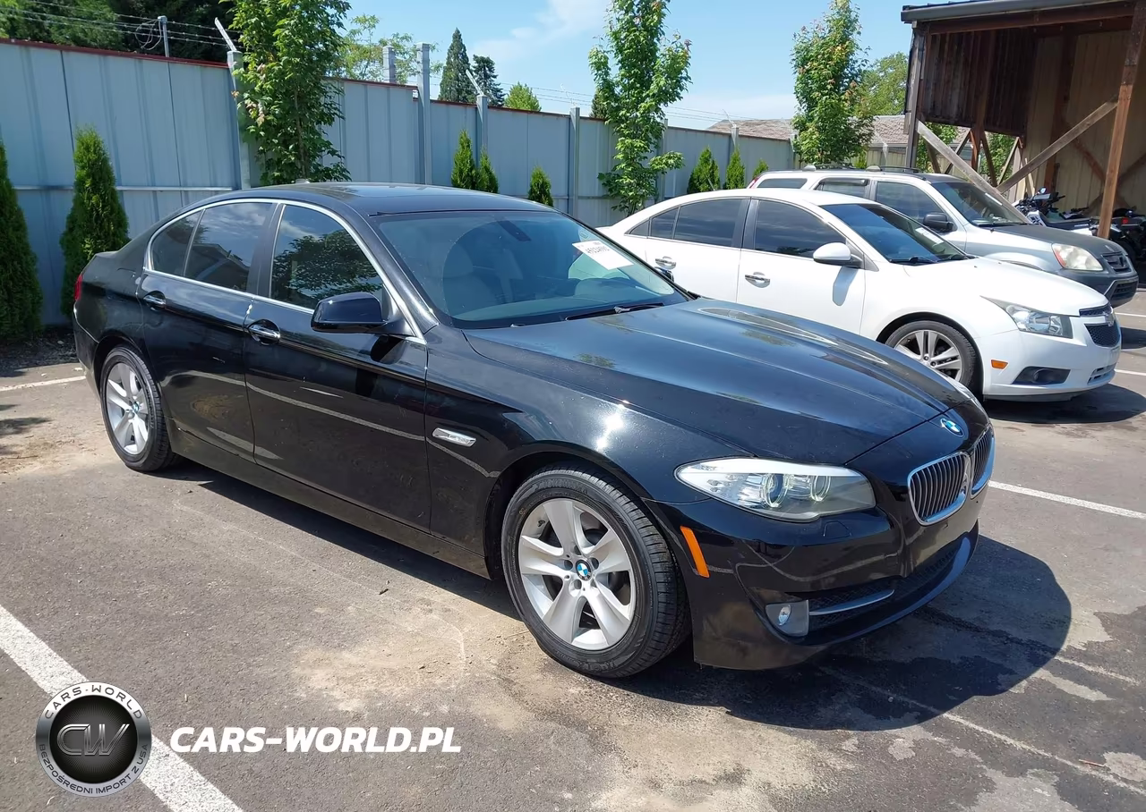 2012 BMW 528I