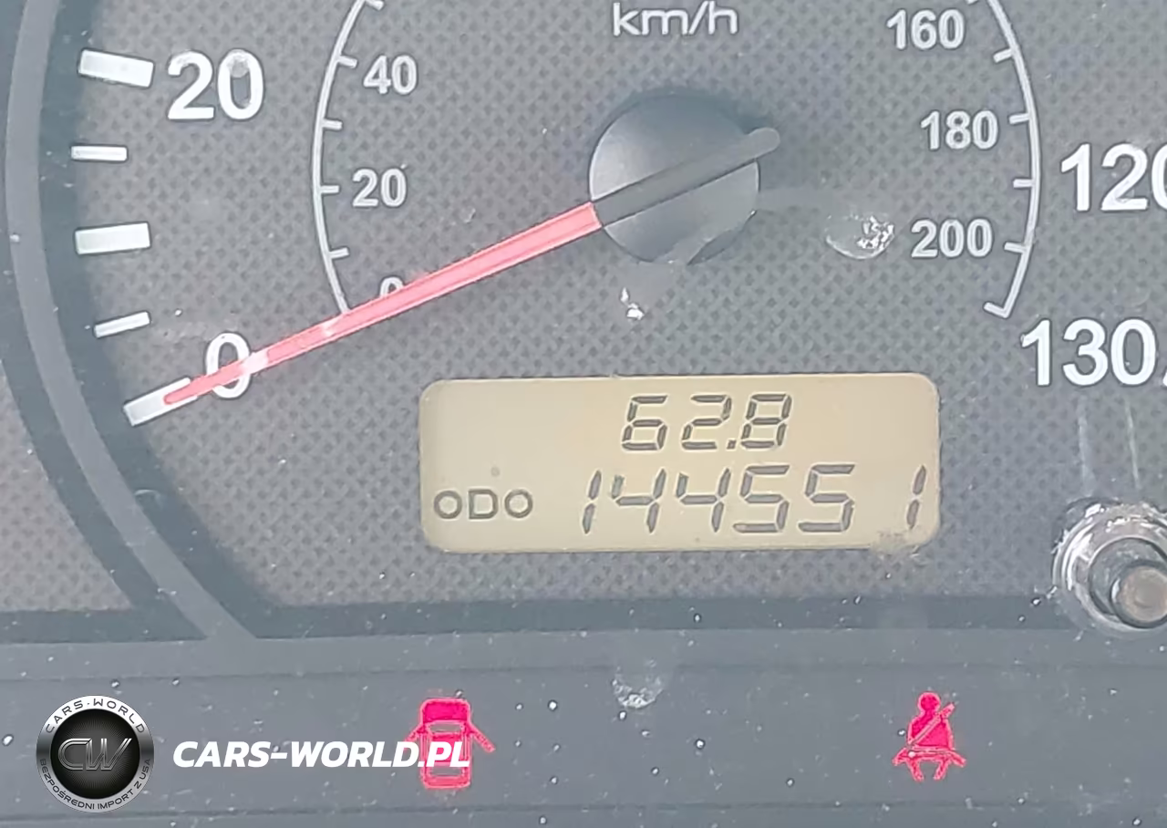2005 Hyundai Accent Gls VIN:KMHCG45C15U636859 - 16