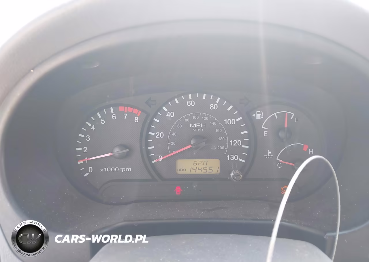 2005 Hyundai Accent Gls VIN:KMHCG45C15U636859 - 7