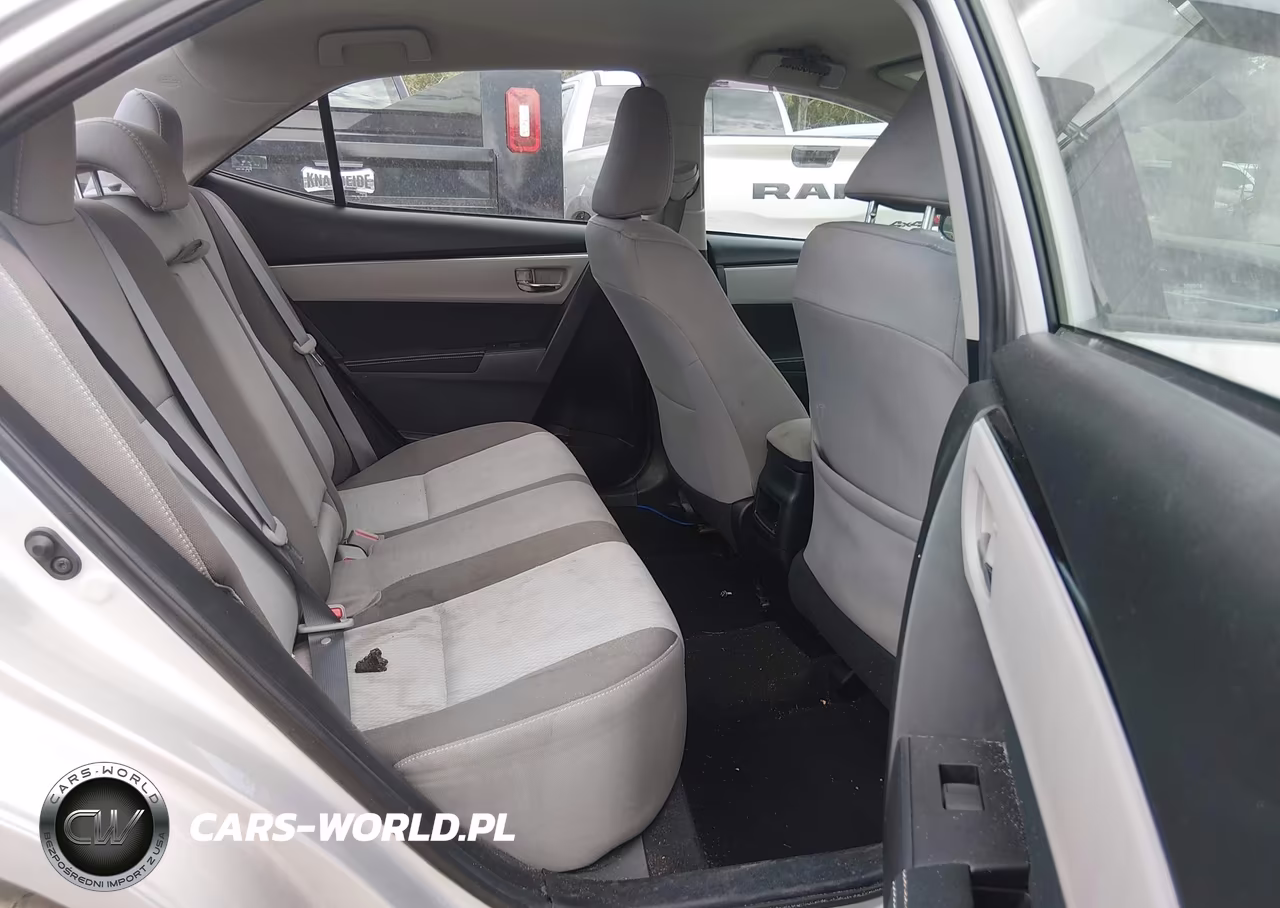 2018 Toyota Corolla Le VIN:2T1BURHE4JC991129 - 8