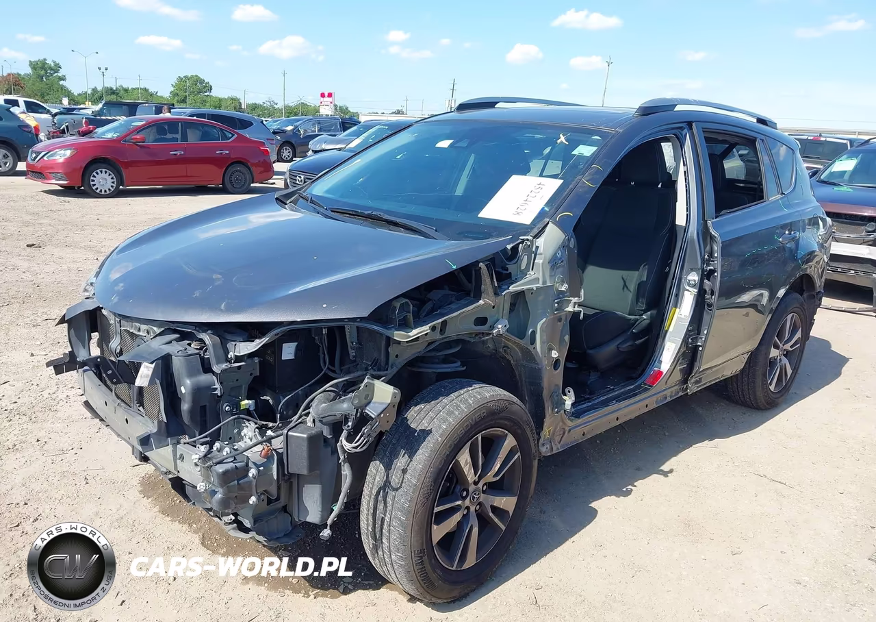 2018 Toyota Rav4 Xle VIN:2T3WFREV3JW513242 - 2