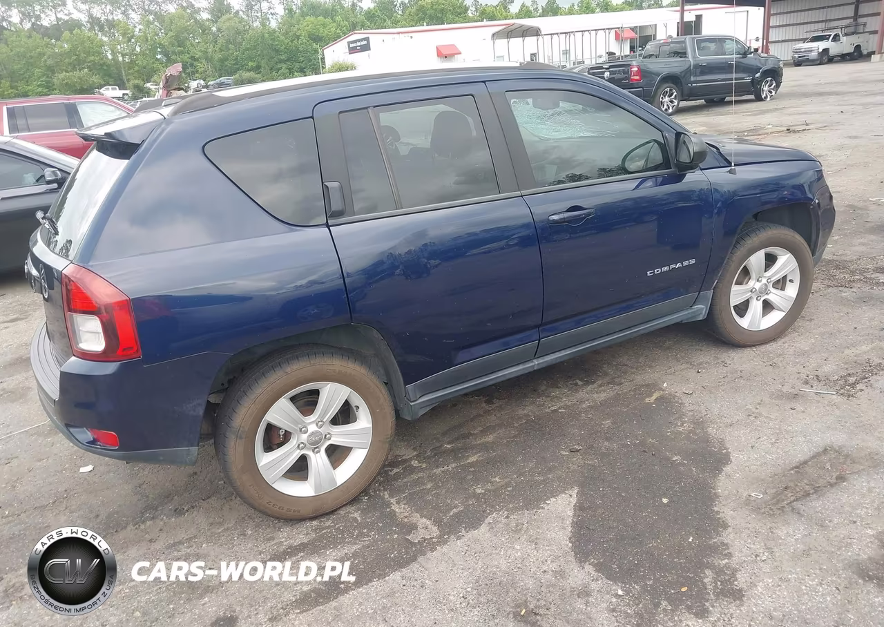 2016 Jeep Compass Sport VIN:1C4NJDBB7GD551571 - 4